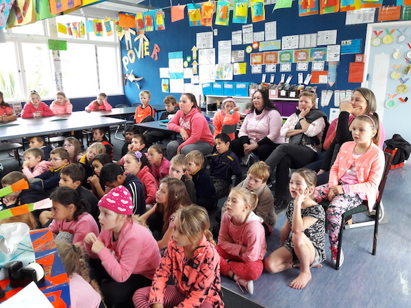 pink Ohaaki Team watching a video on anti bullying